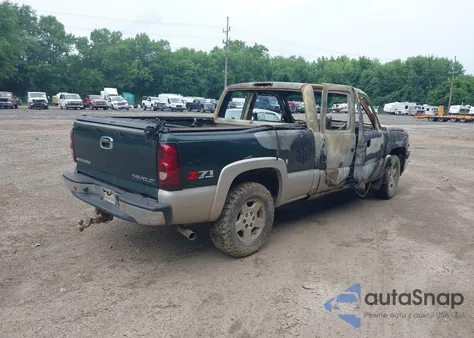 2005 Chevrolet Silverado 1500 Z71 z USA, uszkodzony, nr VIN 1GCEK19ZX5Z216531